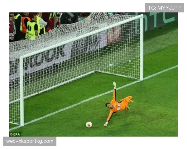 守门员犯规判罚标准及裁判判定关键规则解析