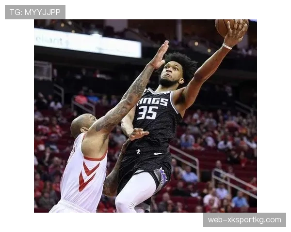 压制空中对抗，拉莫斯本赛季更善于头球化解威胁